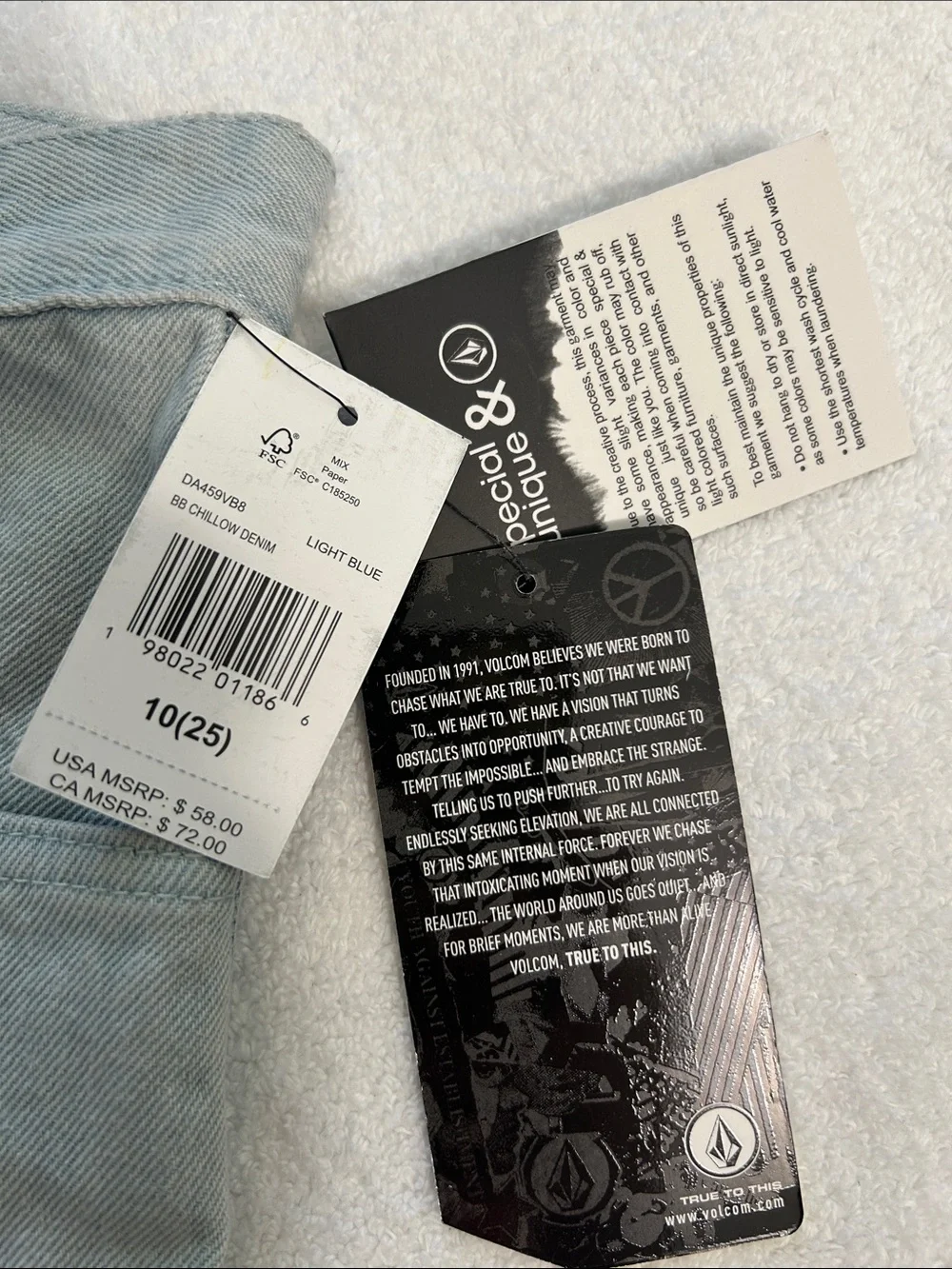 Volcom 10 (25) Jeans Big Boy Youth Chillow in Light Blue Loose Baggy Skater NWT
